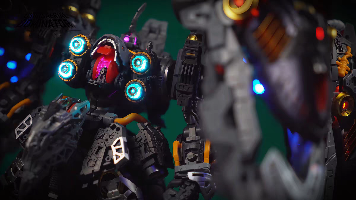 Axis Model Solomon 1/100 Kshatriya 22cm Model Kit w/LED Kit