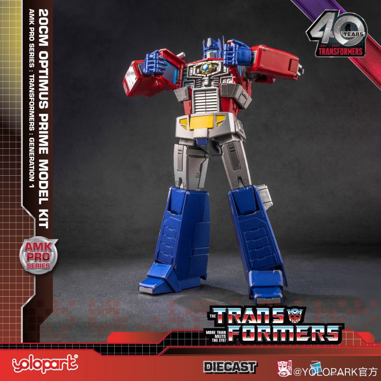 [In Stock] Yolopark Transformers Amk Pro G1 Optimus Prime Model Kit 20cm Tall