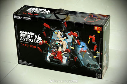 [In Stock] Tron Astro Boy Mighty Atom DX Edition (Simple Level) 30cm Model Kit w/ Assembly Table