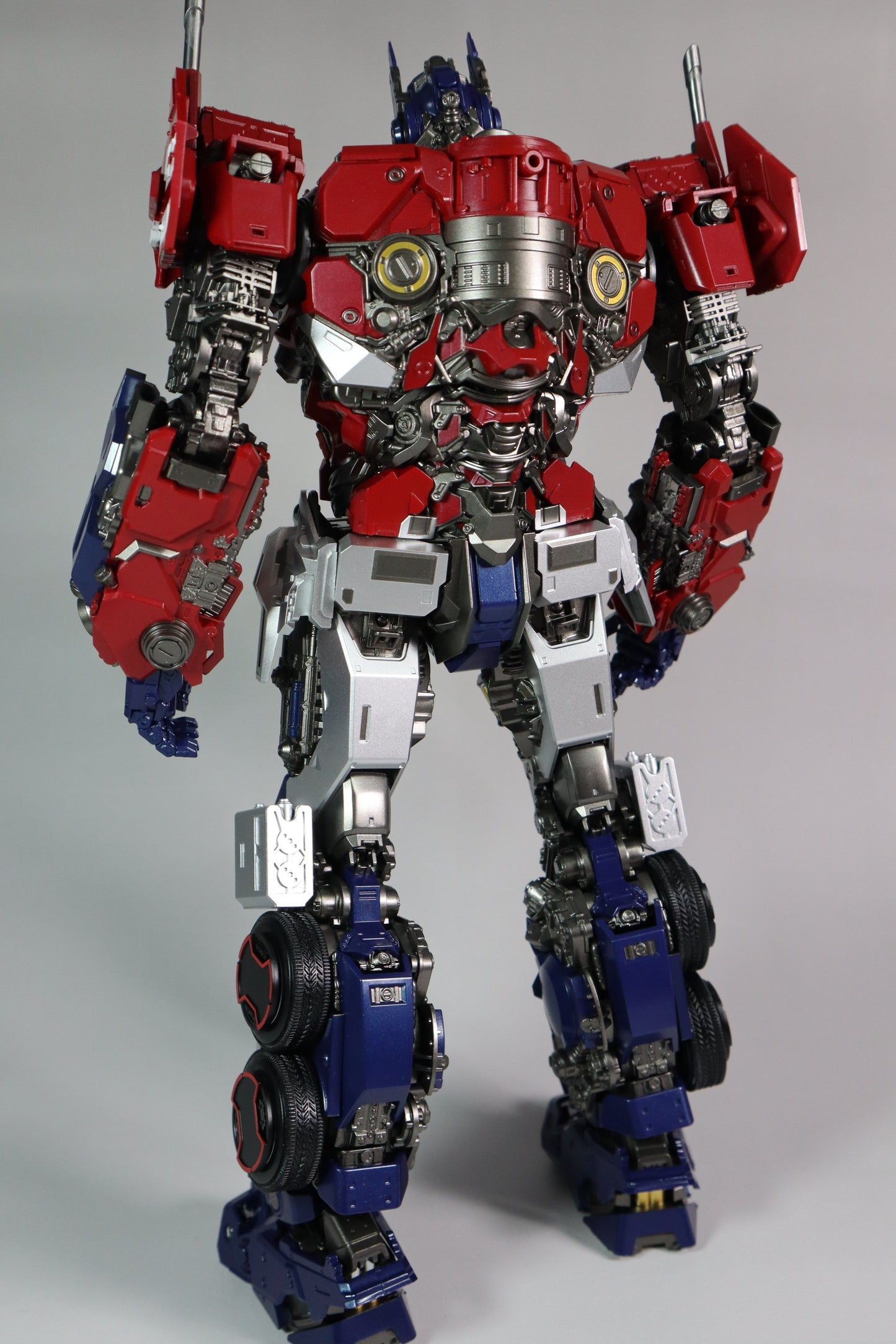 [In Stock] Transformers MD-001 Optimus Prime Action Figure 28cm Tall