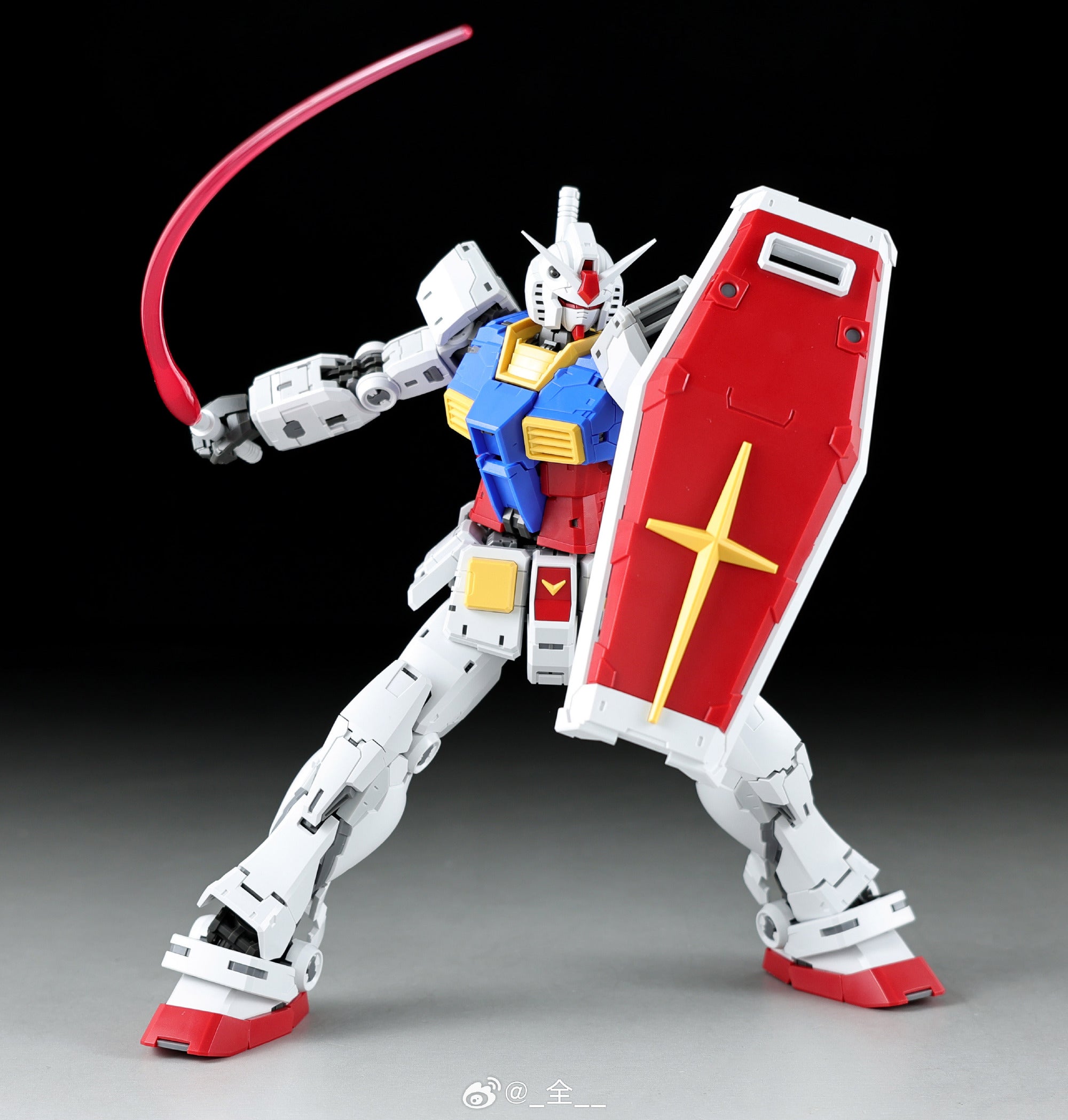 RG拡大版 1/100 RX-78 ガンダム FAT CAT 全塗装完成品 UPDATE Fat