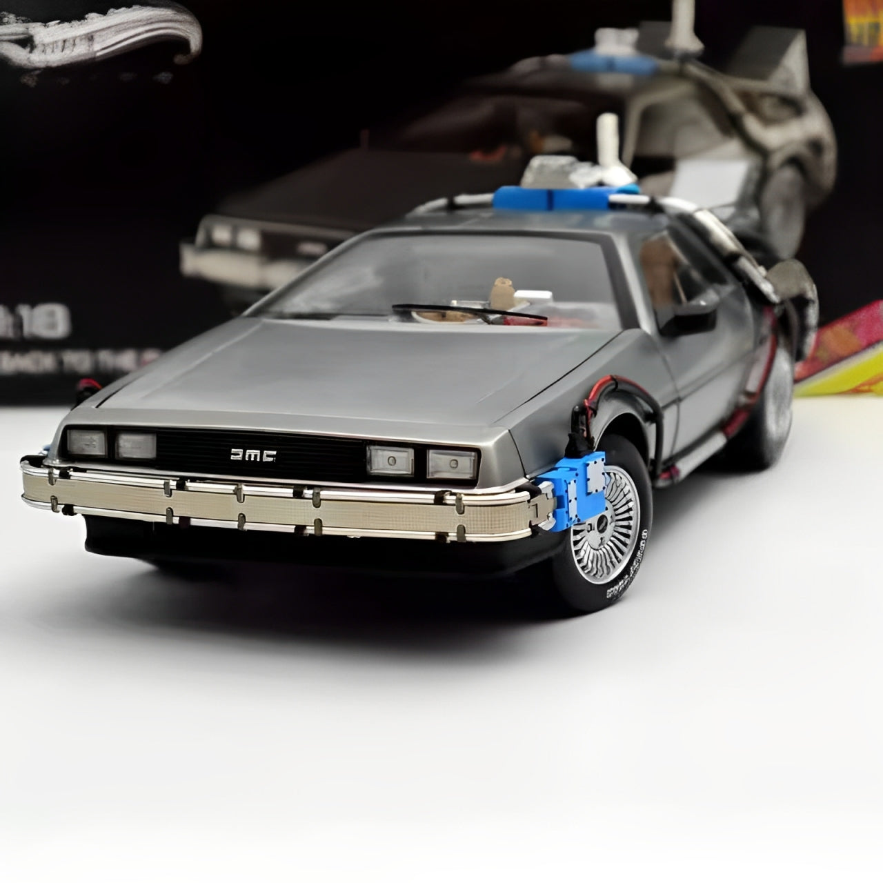 [In Stock] Hot Wheels 1:18 Elite Back To The Future DMC DeLorean Diecast Car