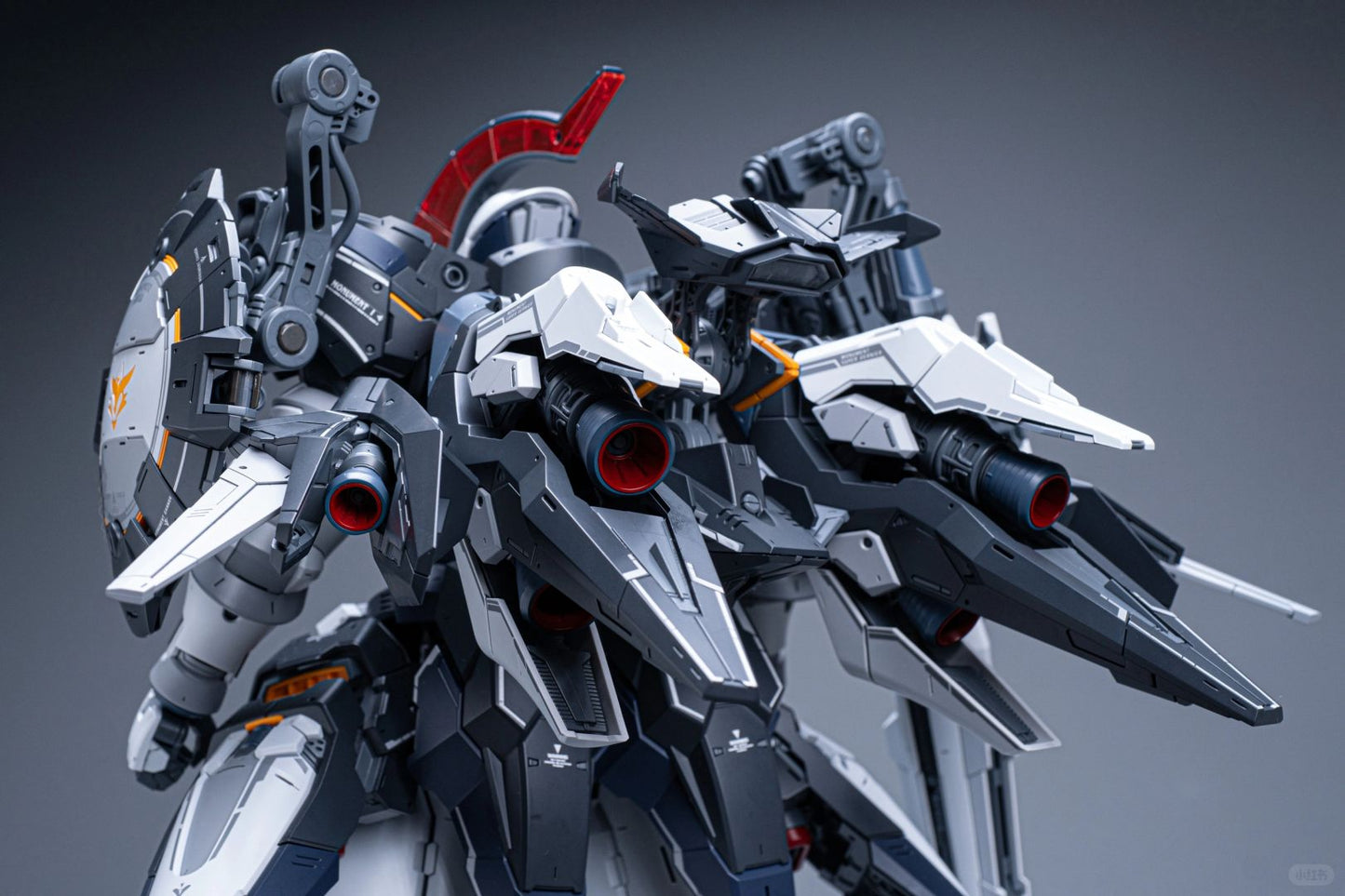 [In Stock] Nilson Works Strange Studio 1/60 PG Monument Tallgeese 35cm Model Kit AU Stock