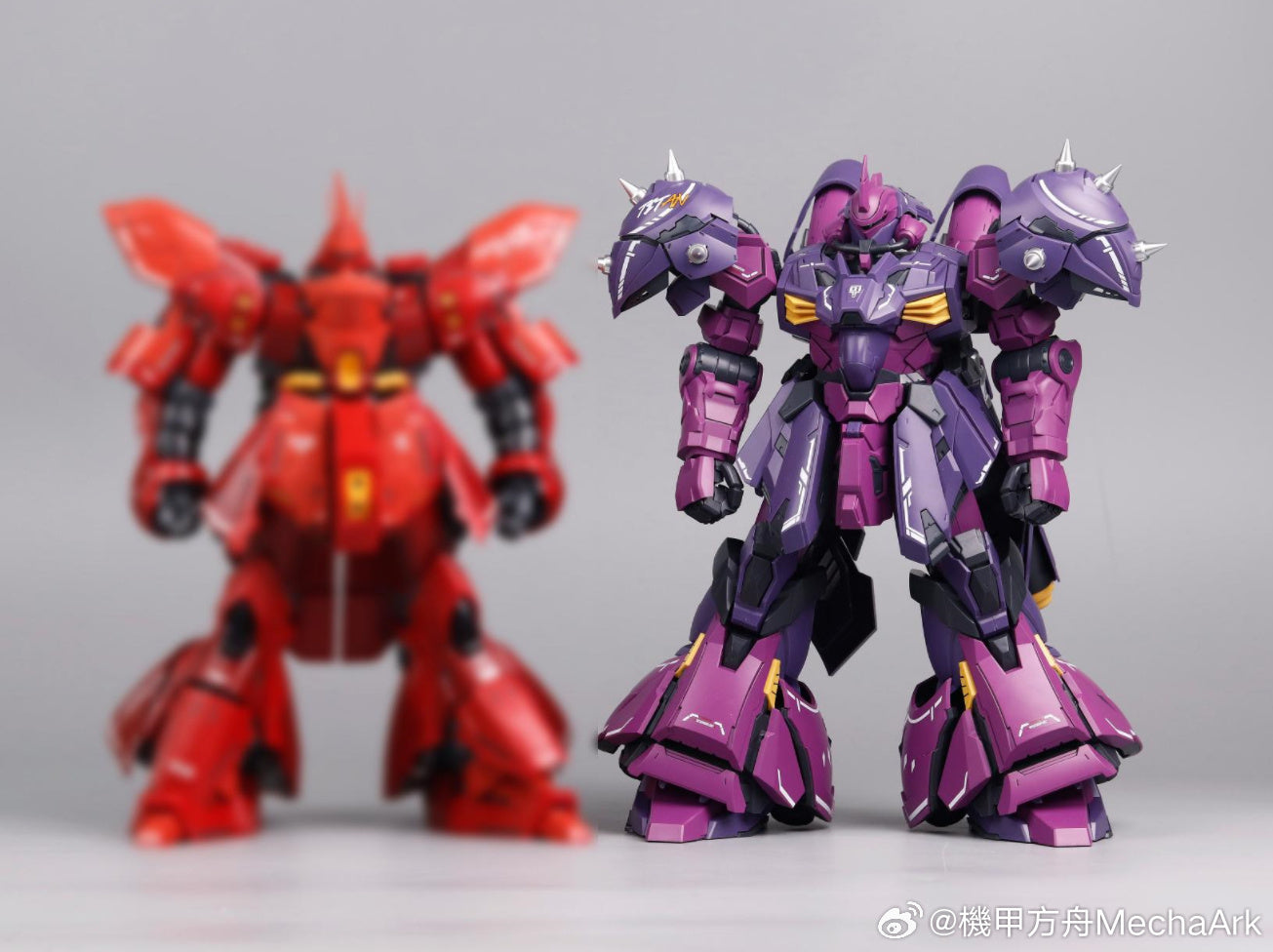 [Pre-order] MechaArk 1/100 MG Size Titan 25cm Plastic Model Kit