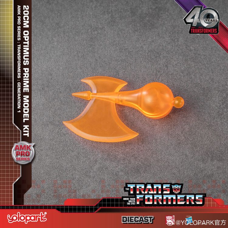 [In Stock] Yolopark Transformers Amk Pro G1 Optimus Prime Model Kit 20cm Tall