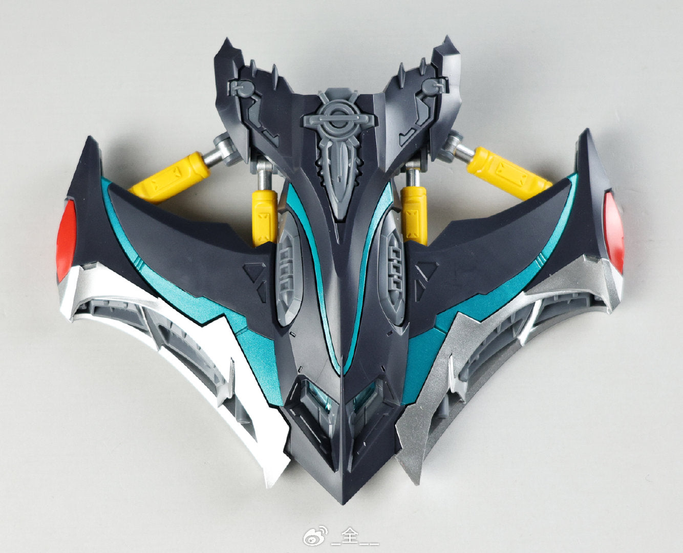 [Pre-order] In Era+ 1/100 MG size Thunderbolt Ltd Edt Ver. 21cm Model Kit